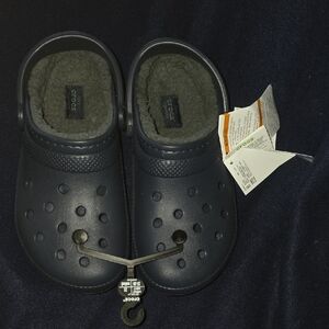 Crocs Navy Fleecelined With Grey Men's 5/ Women's 7